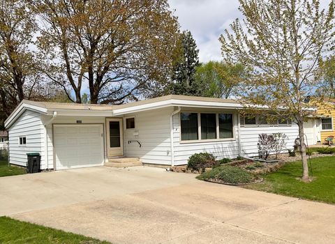 Homes For Sale - 1405 5th Street<br/> Mower County, Austin, MN 55912
