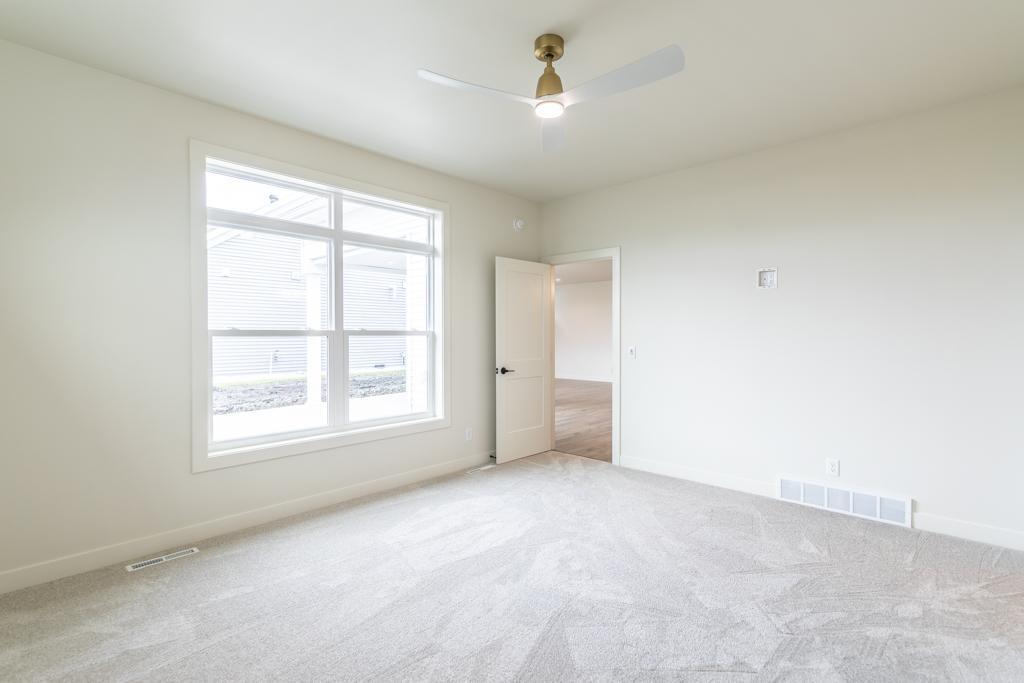 West Fargo, North Dakota 58078, United States, 2 Bedrooms Bedrooms, ,3 BathroomsBathrooms,Residential,Active,200142