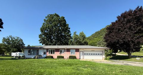 Homes For Sale - W12414 State Highway 35<br/> Stockholm, WI 54769