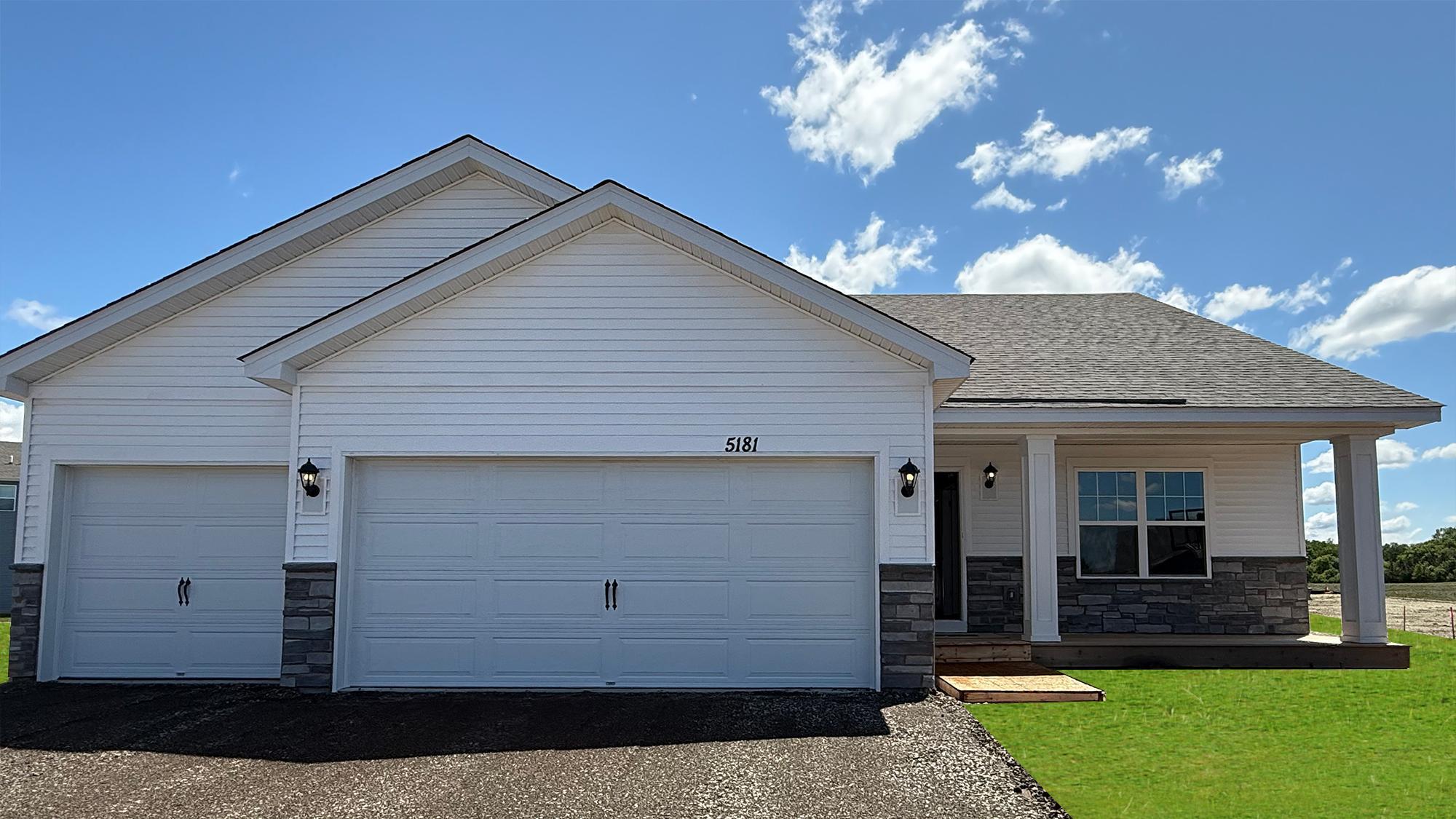 5181 Mustang Court, Woodbury, Minnesota image 4
