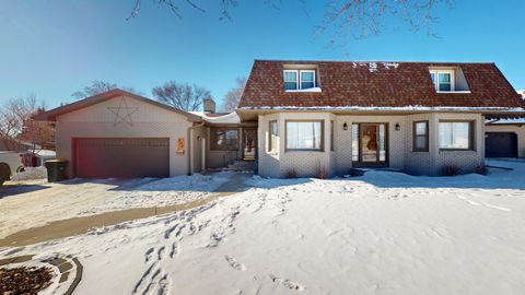 Homes For Sale - 404 Garden Road<br/> Freeborn County, Albert Lea, MN 56007