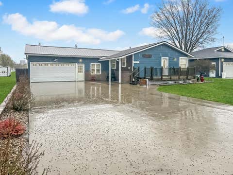 Homes For Sale - 137 W 4th Street<br/> Lyon County, Cottonwood, MN 56229