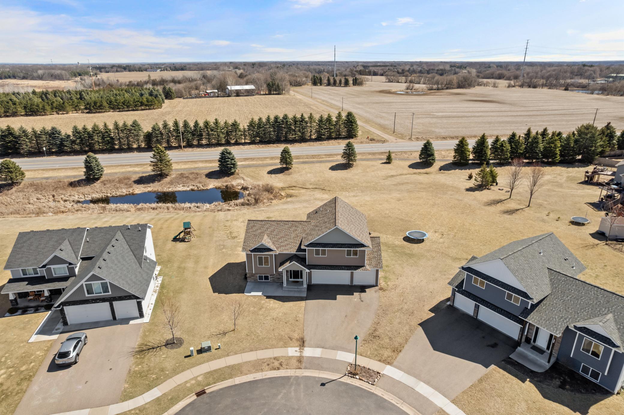 29101 Wildwood Road, Chisago City, Minnesota image 2