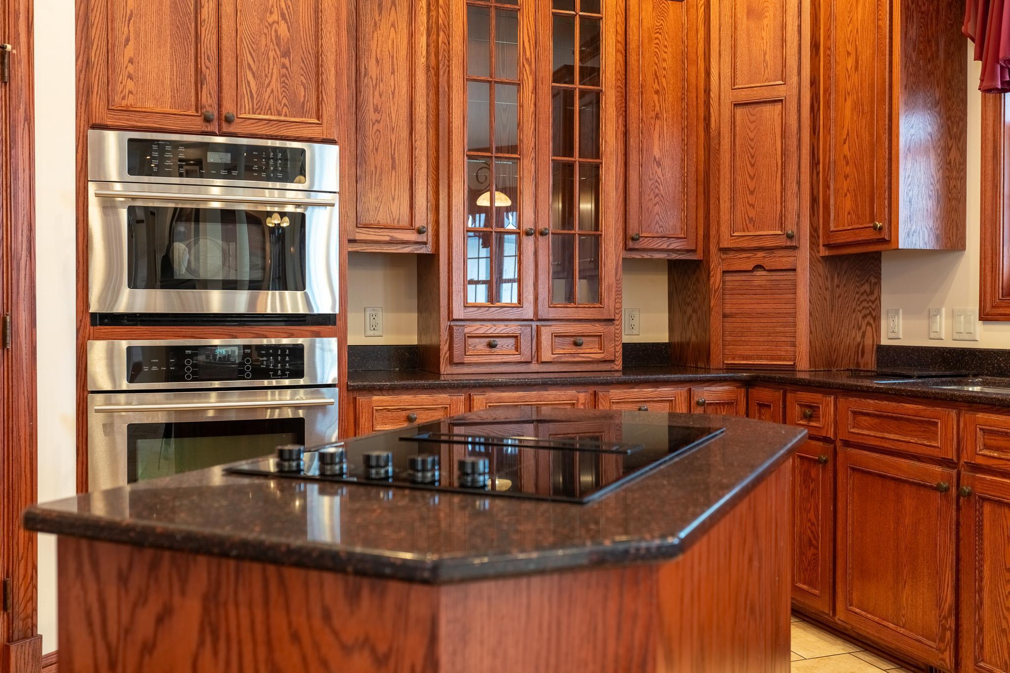 221 Woodhill Court, Mankato, Minnesota image 12