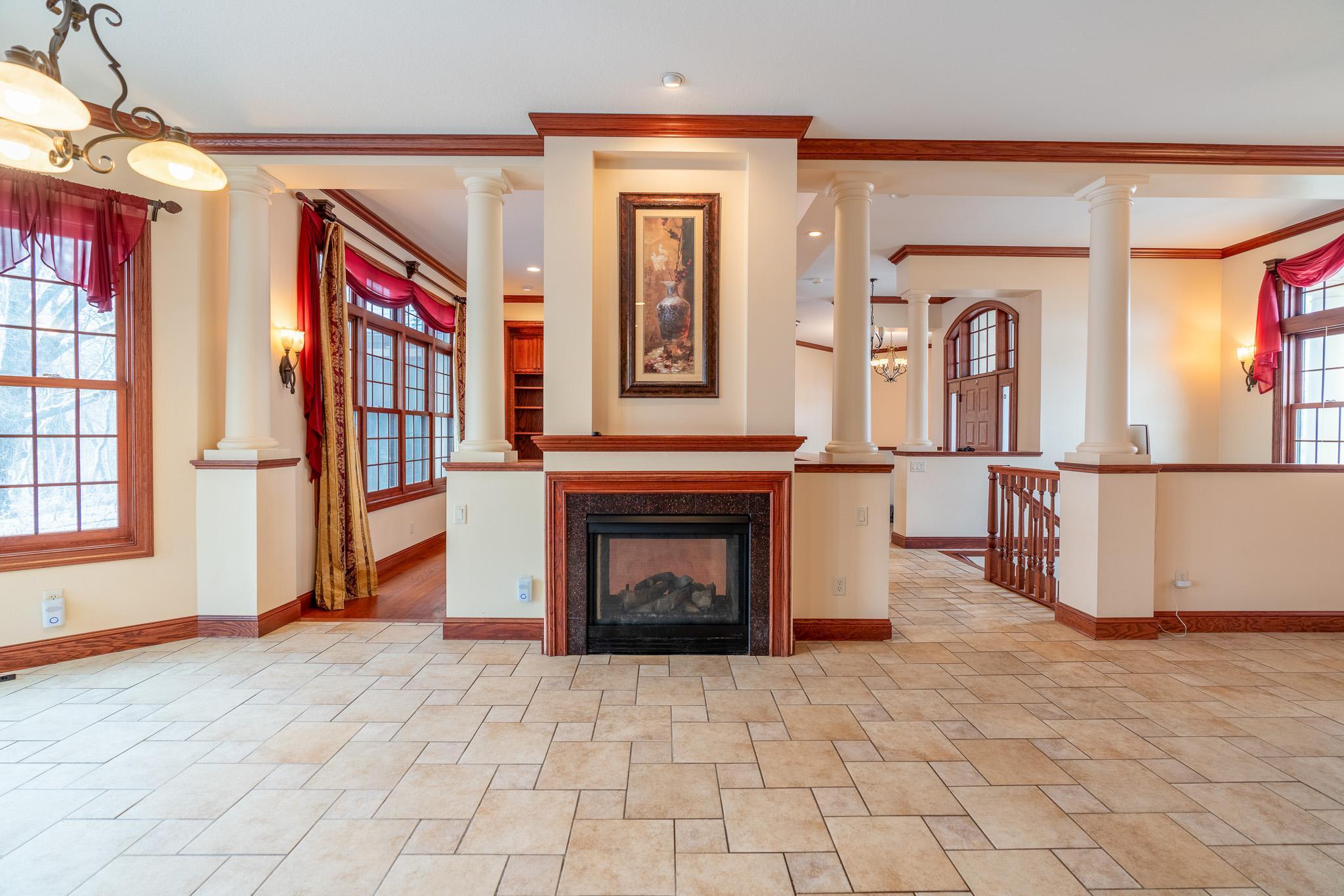 221 Woodhill Court, Mankato, Minnesota image 9