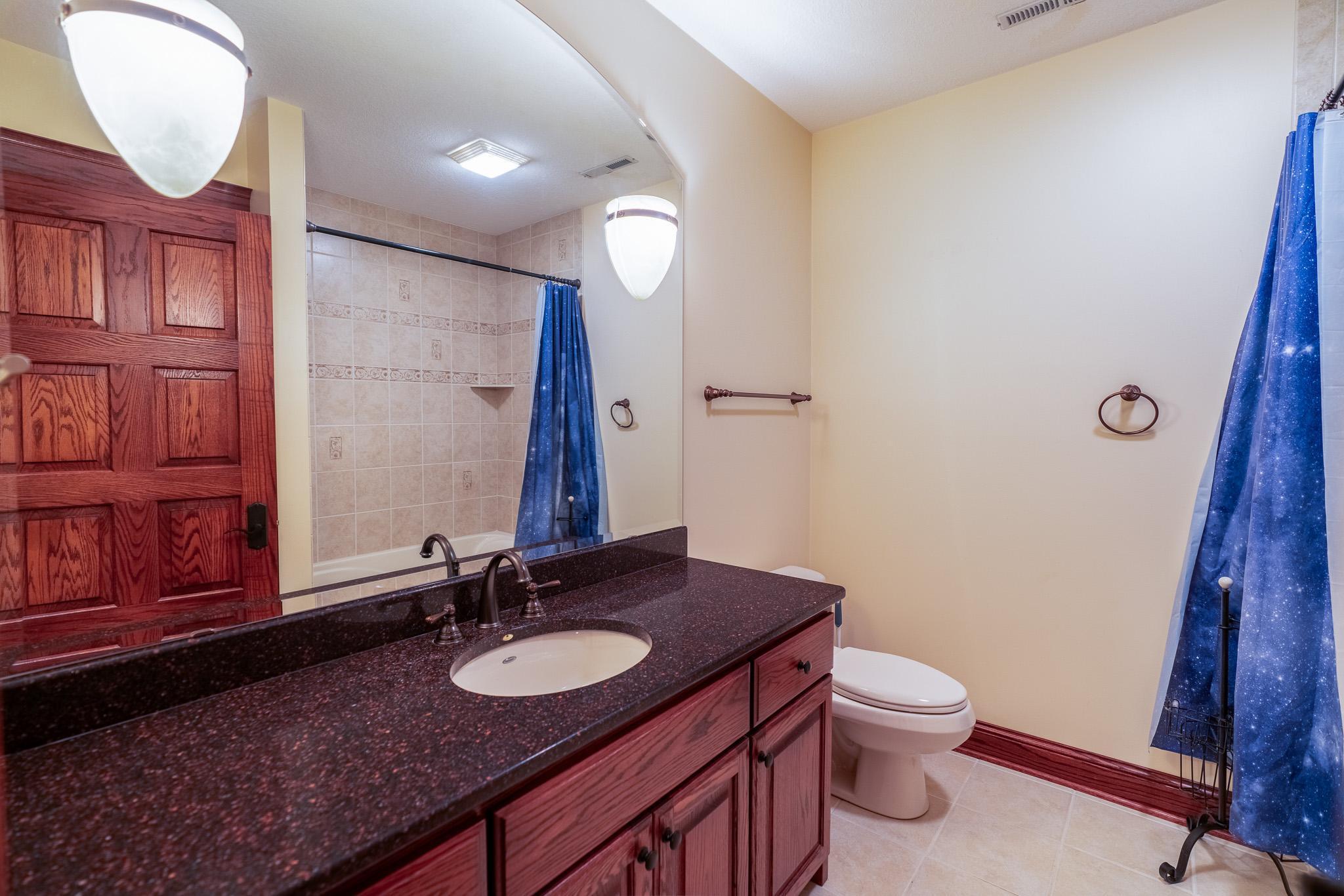 221 Woodhill Court, Mankato, Minnesota image 40