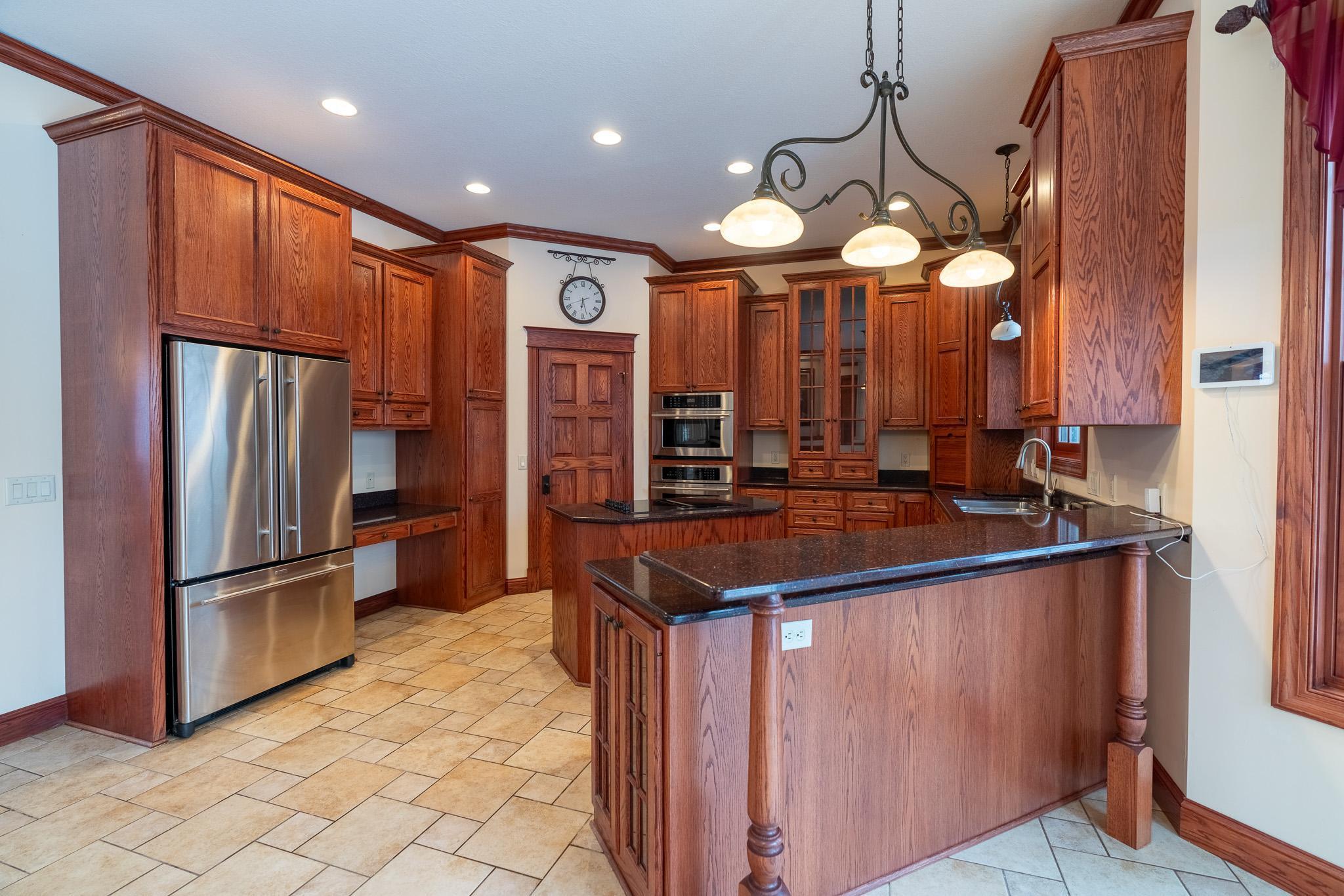 221 Woodhill Court, Mankato, Minnesota image 11