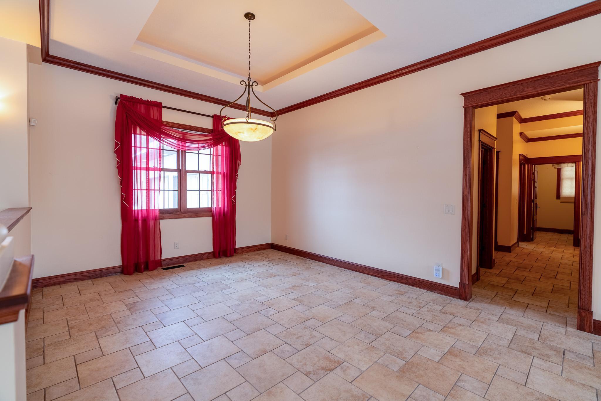 221 Woodhill Court, Mankato, Minnesota image 16