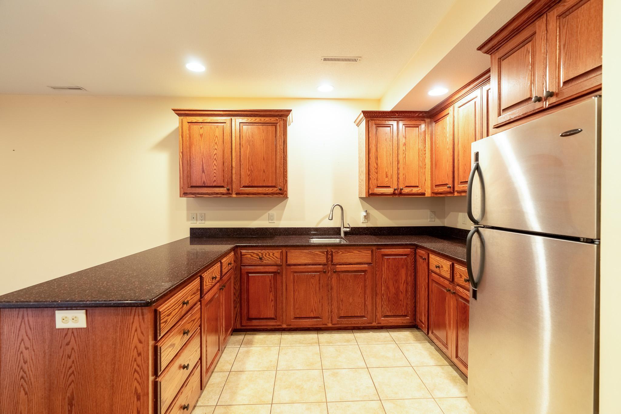 221 Woodhill Court, Mankato, Minnesota image 34