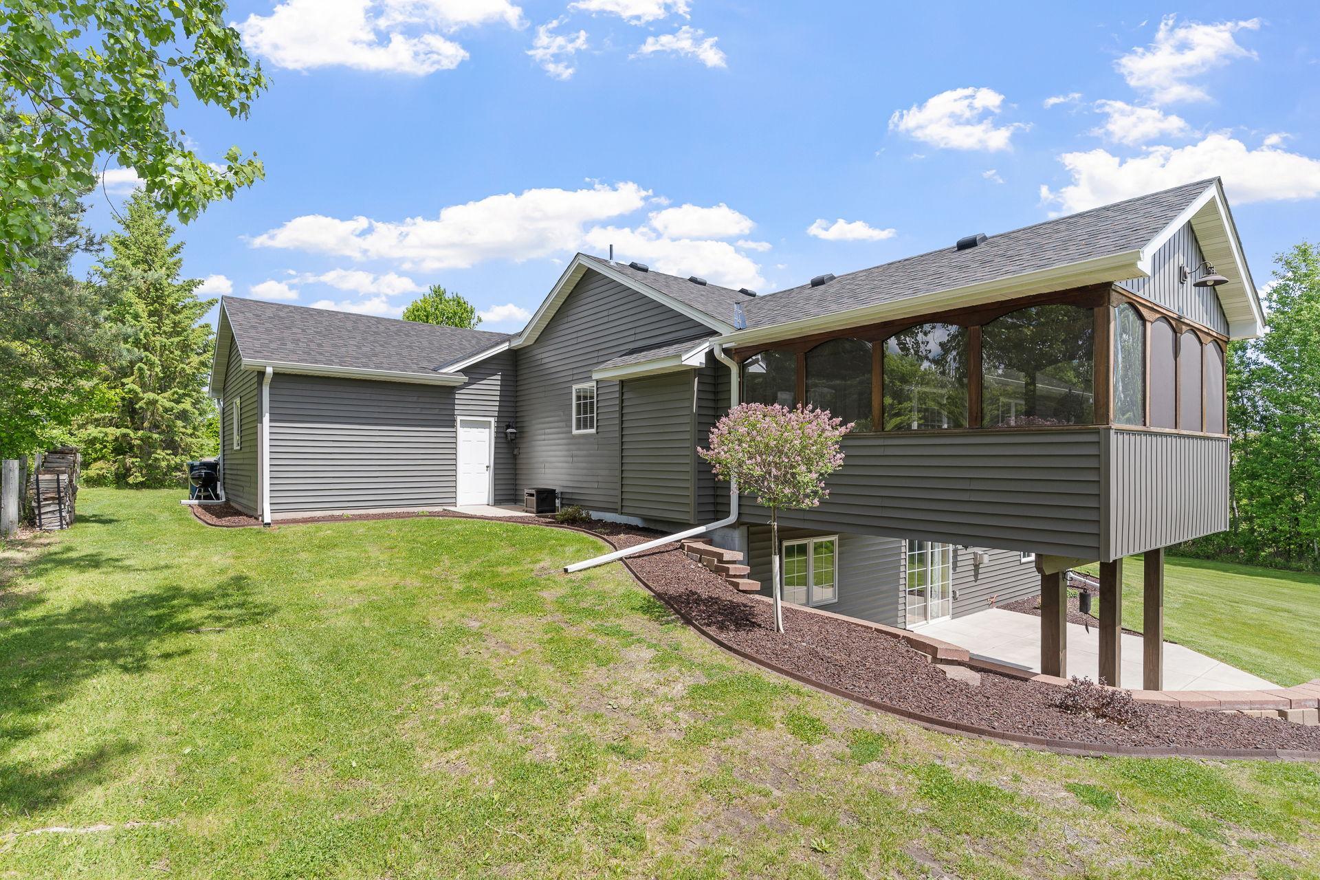 33401 N Lakes Trail, Lindstrom, Minnesota image 13