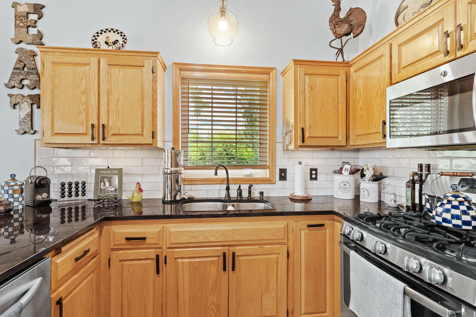 33401 N Lakes Trail, Lindstrom, Minnesota image 20