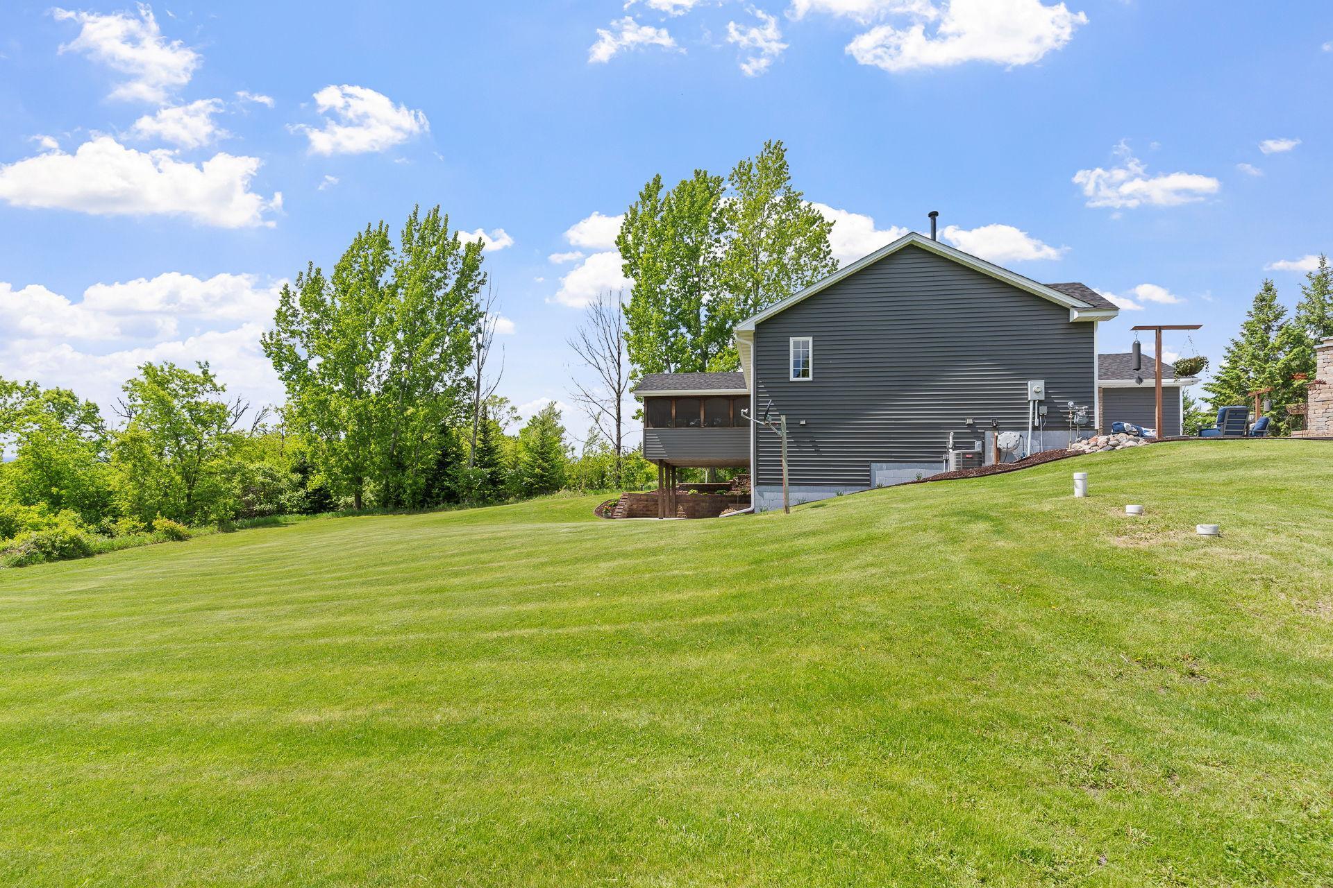 33401 N Lakes Trail, Lindstrom, Minnesota image 10