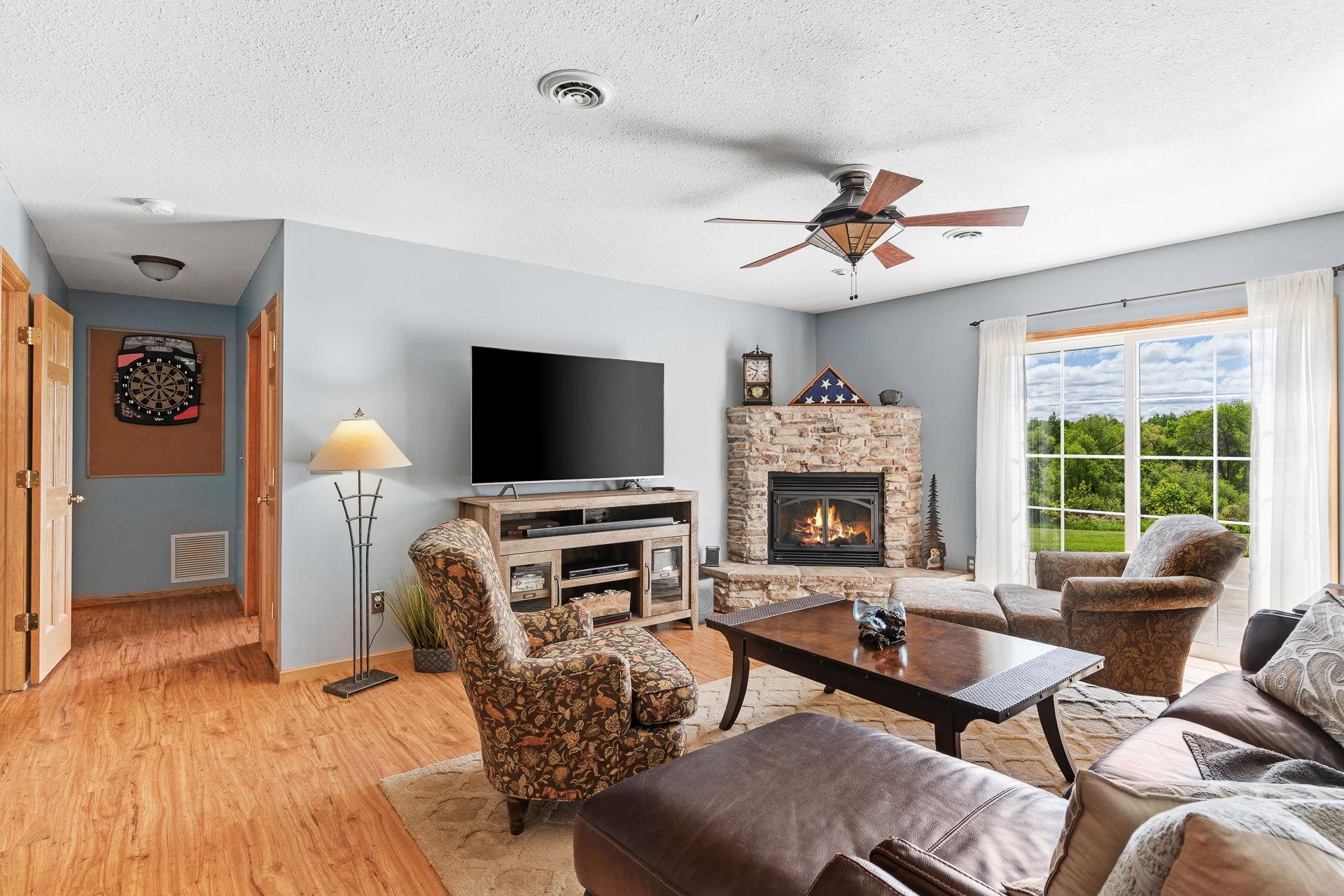 33401 N Lakes Trail, Lindstrom, Minnesota image 47
