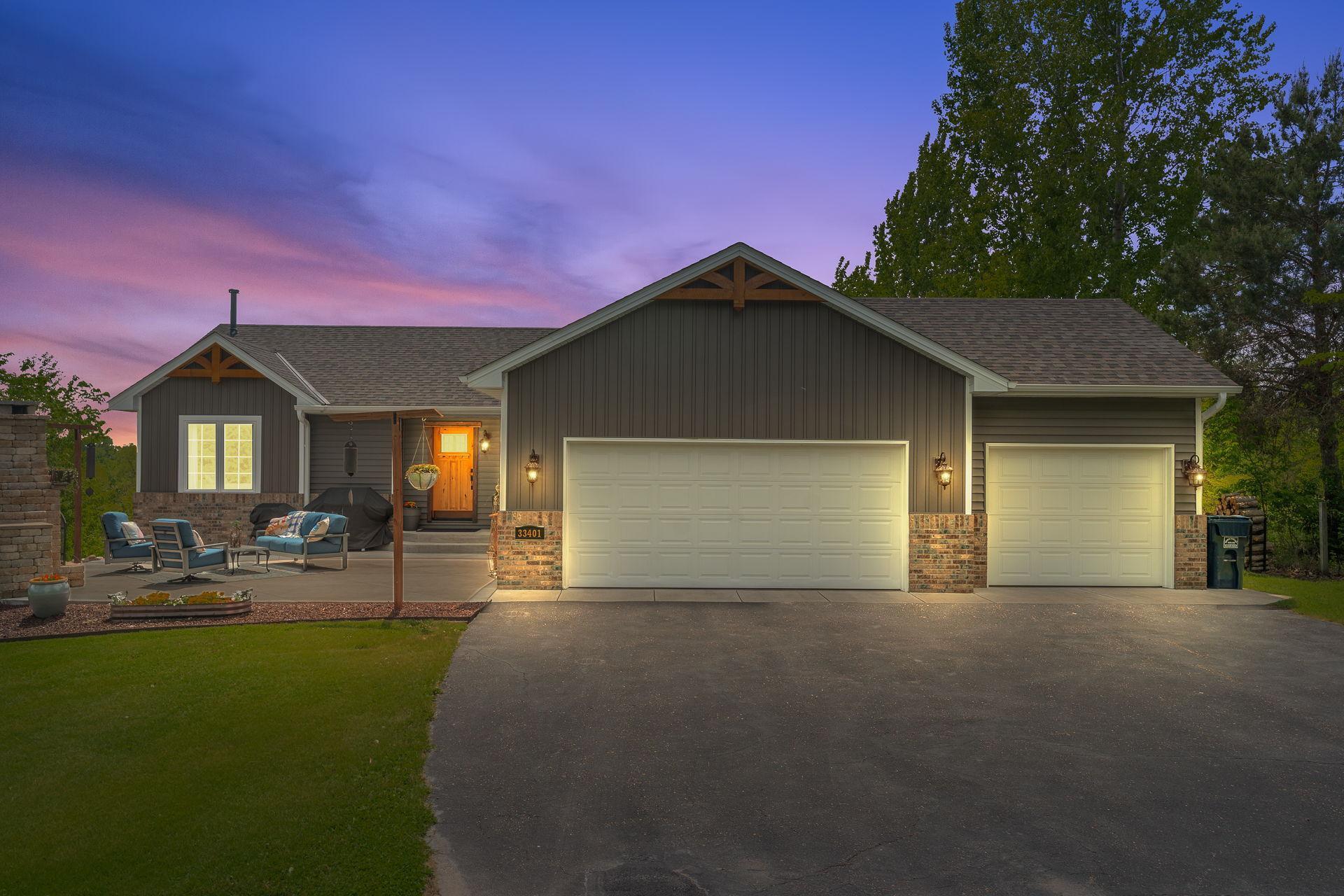 33401 N Lakes Trail, Lindstrom, Minnesota image 3