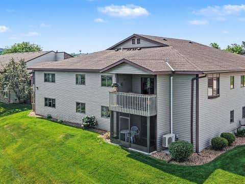 Condo For Sale - 222 Sargent Drive<br/> Goodhue County, Red Wing, MN 55066