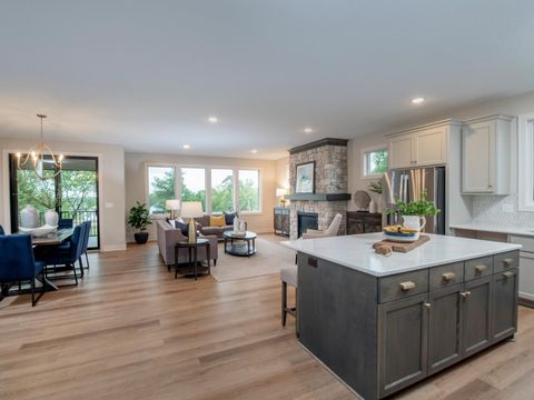 Townhouse For Sale - 9069 62nd Street<br/> Washington County, Cottage Grove, MN 55016