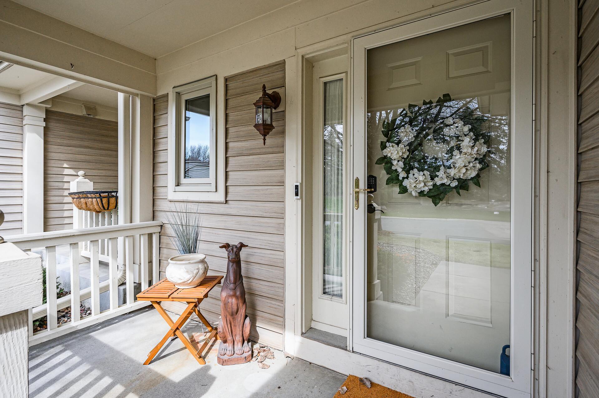14599 Summit Shores Drive, Burnsville, Minnesota image 1