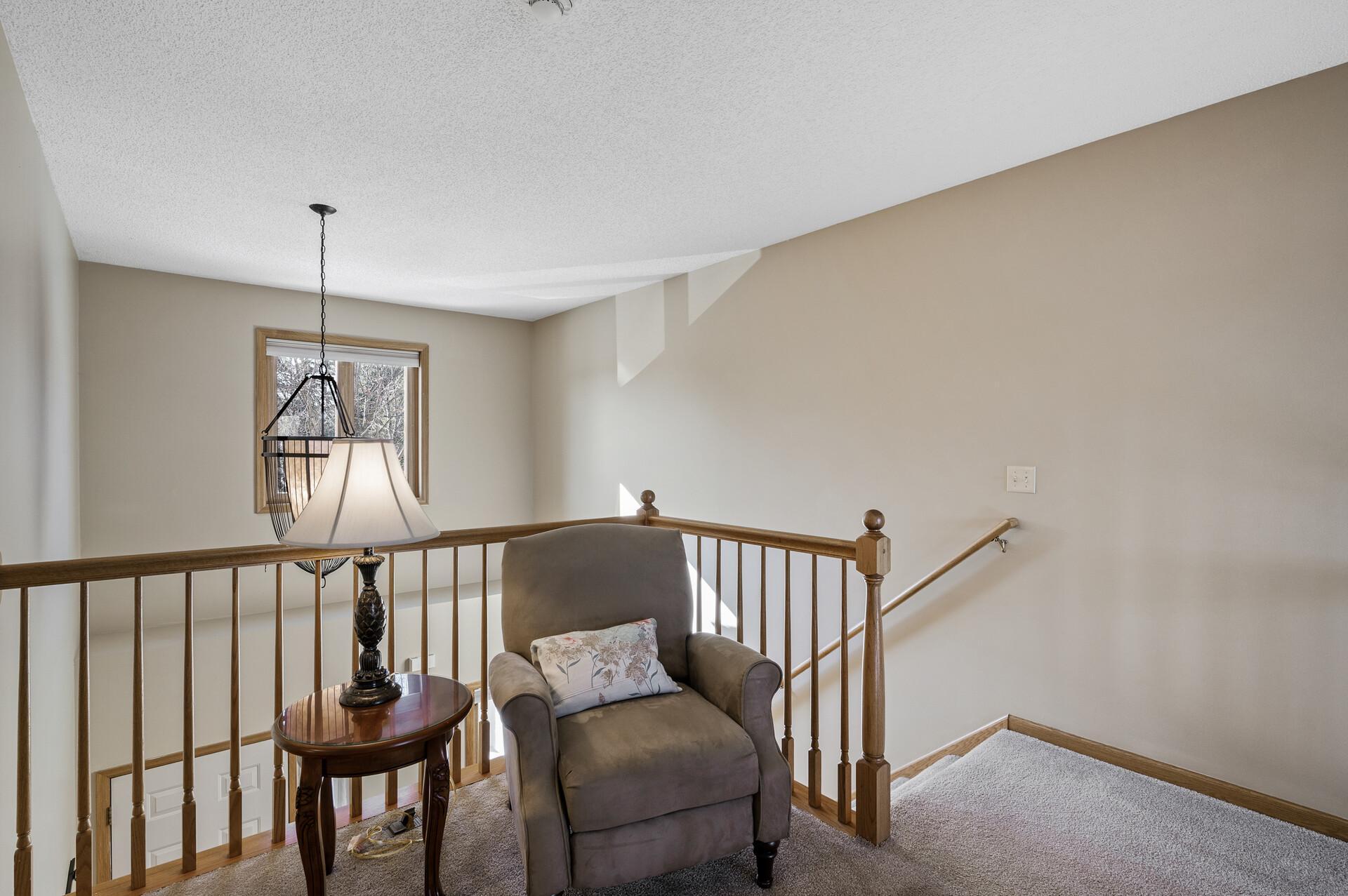 14599 Summit Shores Drive, Burnsville, Minnesota image 17