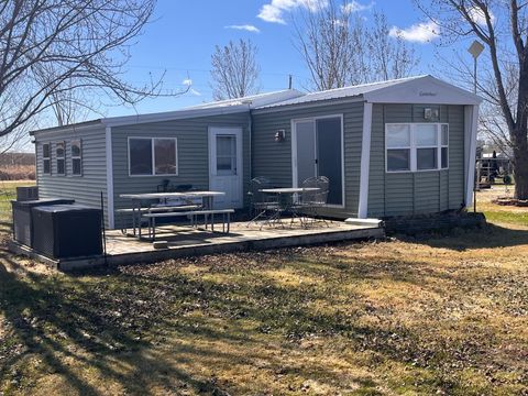 Homes For Sale - 3894 Norris Avenue<br/> Annandale, MN 55302