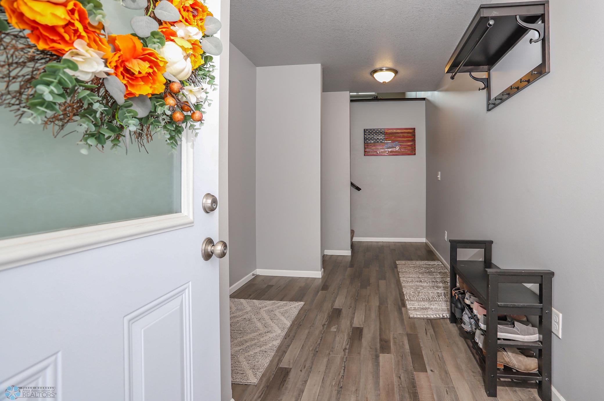 Fargo, North Dakota 58104, United States, 3 Bedrooms Bedrooms, ,3 BathroomsBathrooms,Residential,Pending,31109