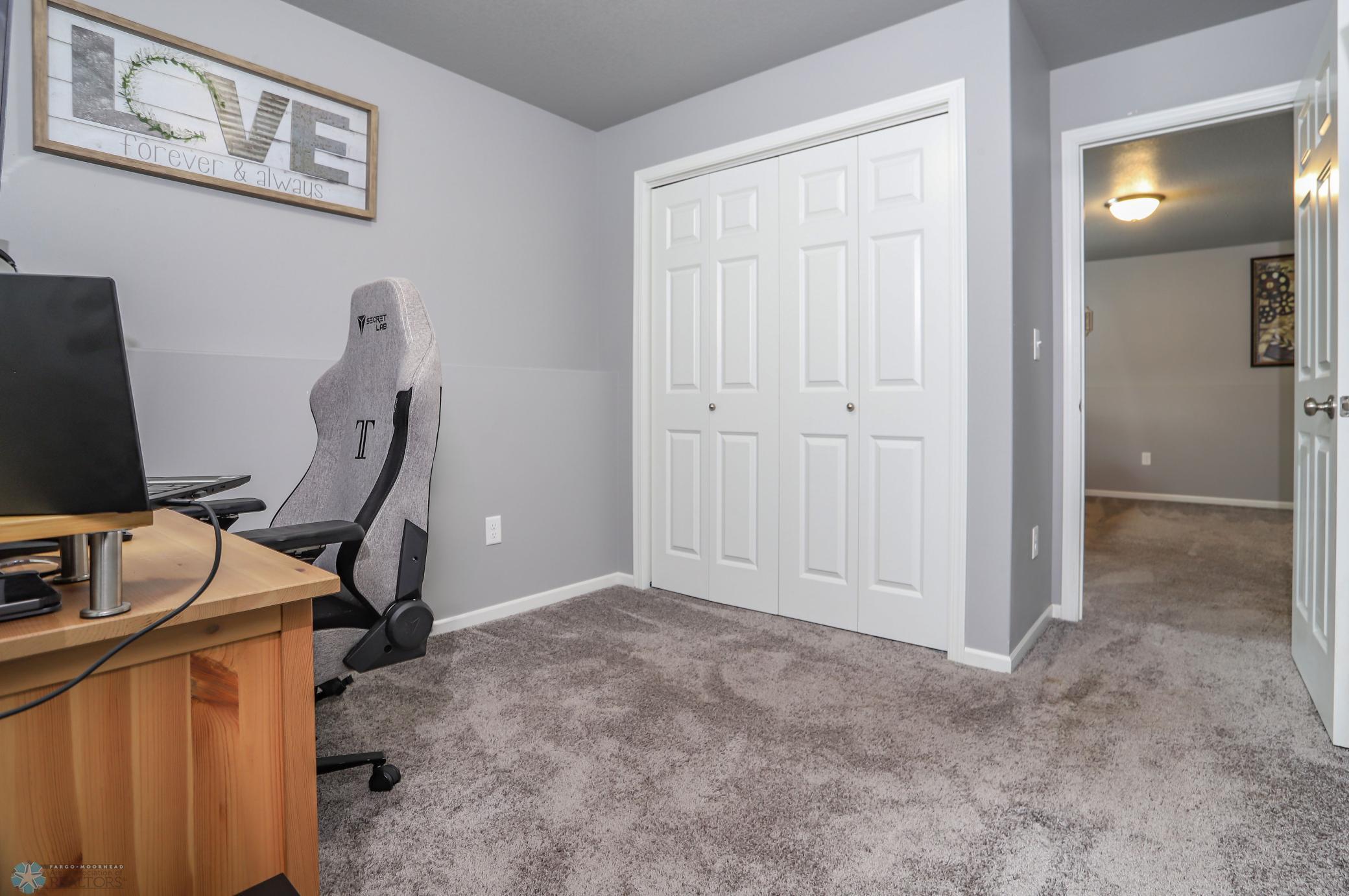 Fargo, North Dakota 58104, United States, 3 Bedrooms Bedrooms, ,3 BathroomsBathrooms,Residential,Pending,31109