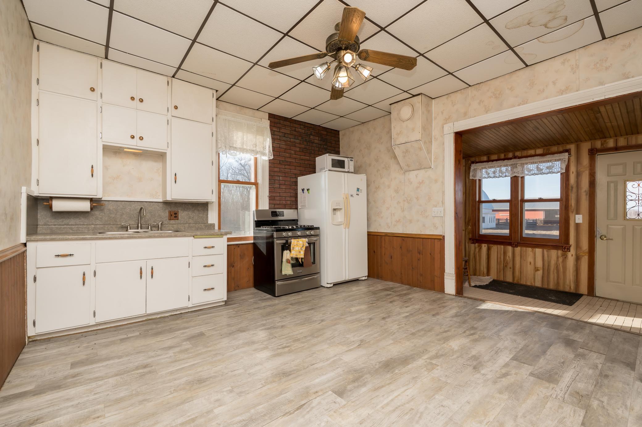 22407 391st Avenue, Arlington, Minnesota image 16