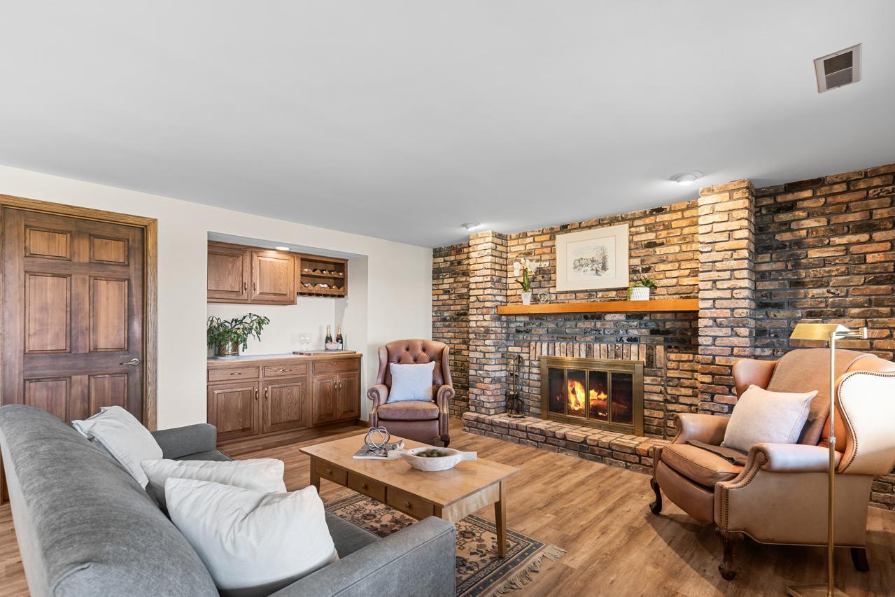 11292 Mount Curve Road, Eden Prairie, Minnesota image 46