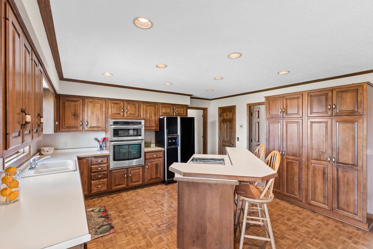 11292 Mount Curve Road, Eden Prairie, Minnesota image 14