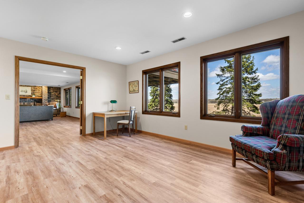 11292 Mount Curve Road, Eden Prairie, Minnesota image 49