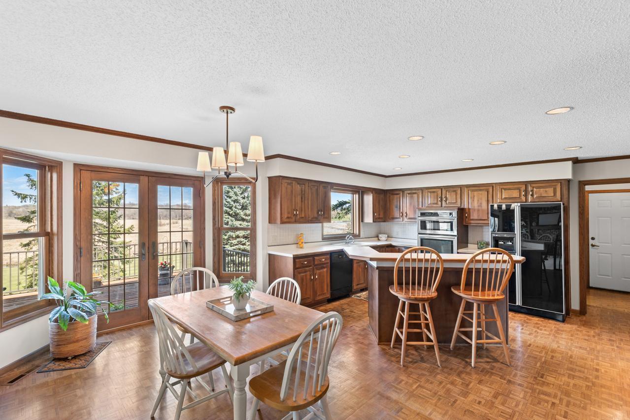 11292 Mount Curve Road, Eden Prairie, Minnesota image 10
