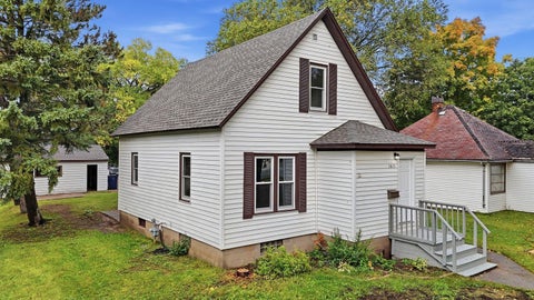 Homes For Sale - 3813 3rd Avenue<br/> Hibbing, MN 55746