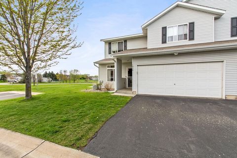 Townhouse For Sale - 1930 Parkway Avenue<br/> Shakopee, MN 55379