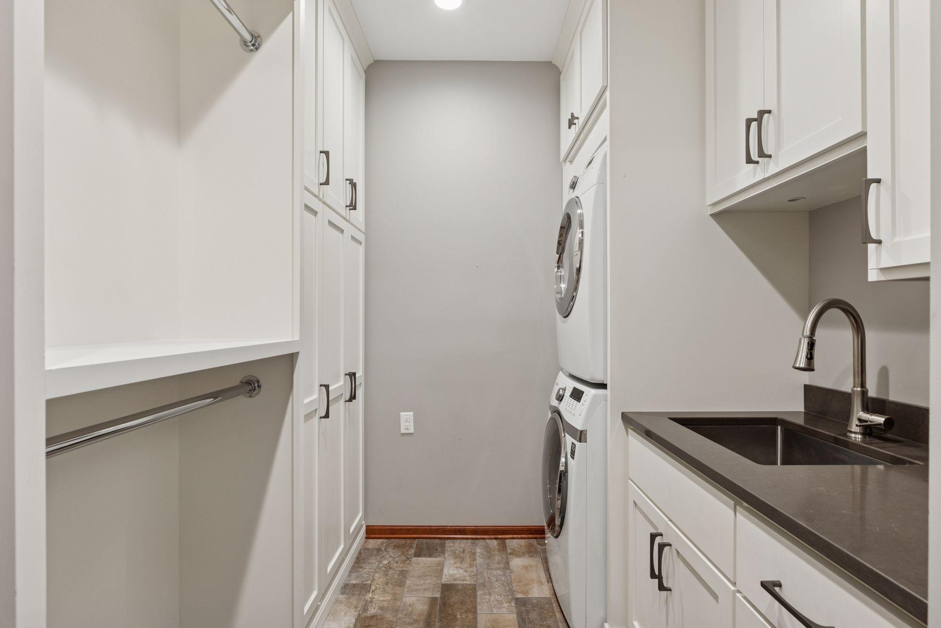 315 Oak Ridge Drive, Saint Paul, Minnesota image 18