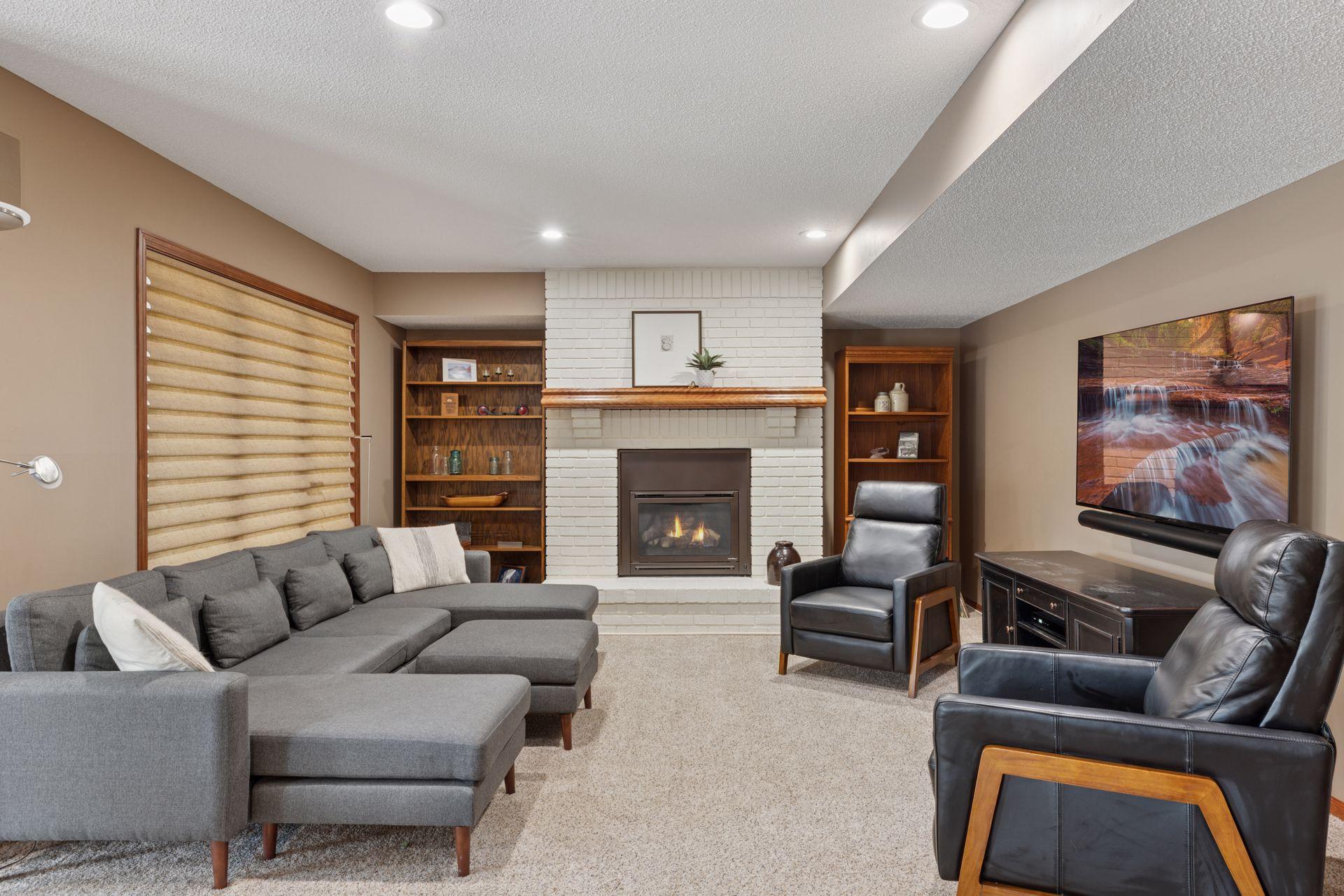 315 Oak Ridge Drive, Saint Paul, Minnesota image 30