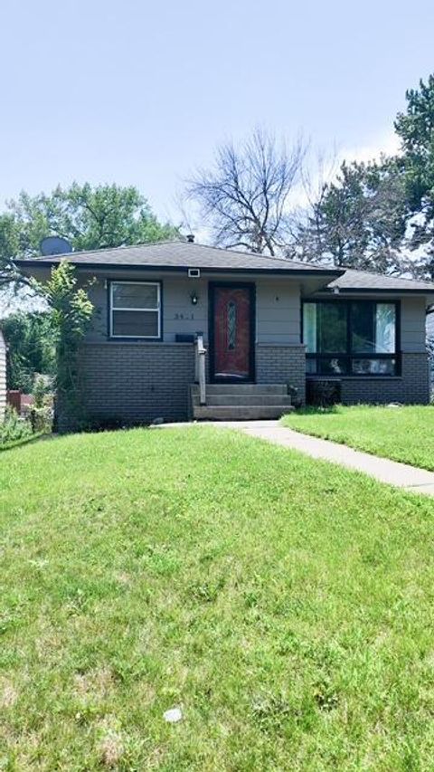 Homes For Sale - 3401 Mcnair Drive<br/> Robbinsdale, MN 55422