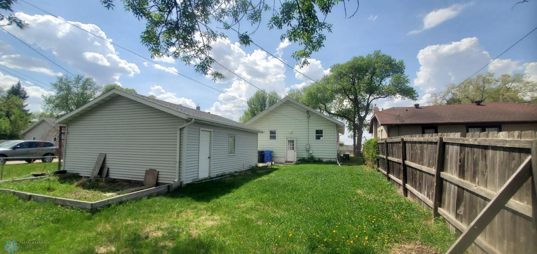 326 24th Street, Fargo, North Dakota image 10