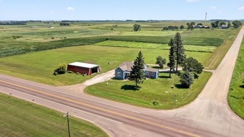 Homes For Sale - 1304 130th Avenue<br/> Martin County, Welcome, MN 56181