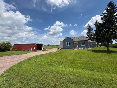 Homes For Sale - 1304 130th Avenue<br/> Welcome, MN 56181