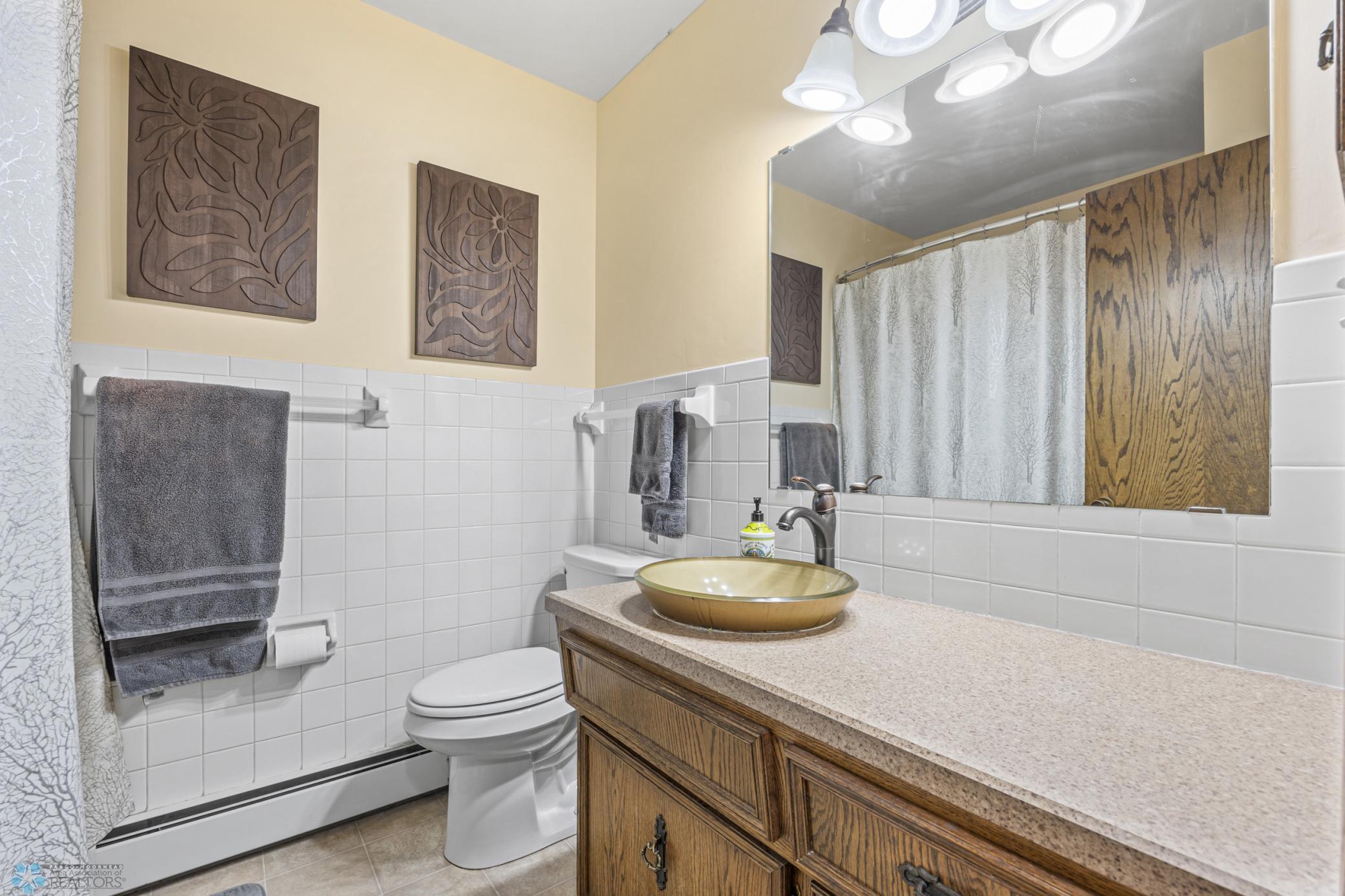 3105 Edgewood Drive, Fargo, North Dakota image 28