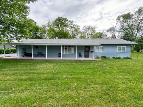 Homes For Sale - 416 Fourteenth Street<br/> Otter Tail County, Fergus Falls, MN 56537