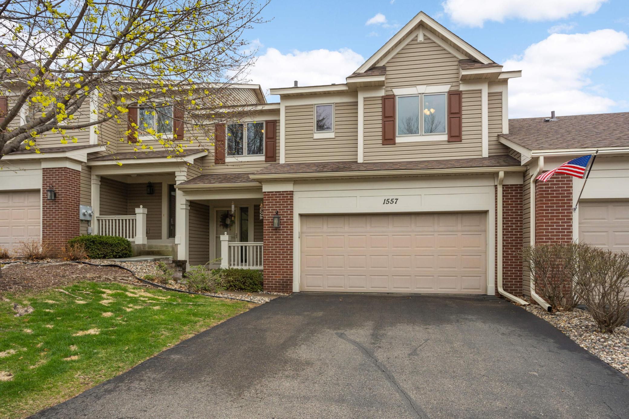 1557 Summit Shores Vista, Burnsville, Minnesota image 2