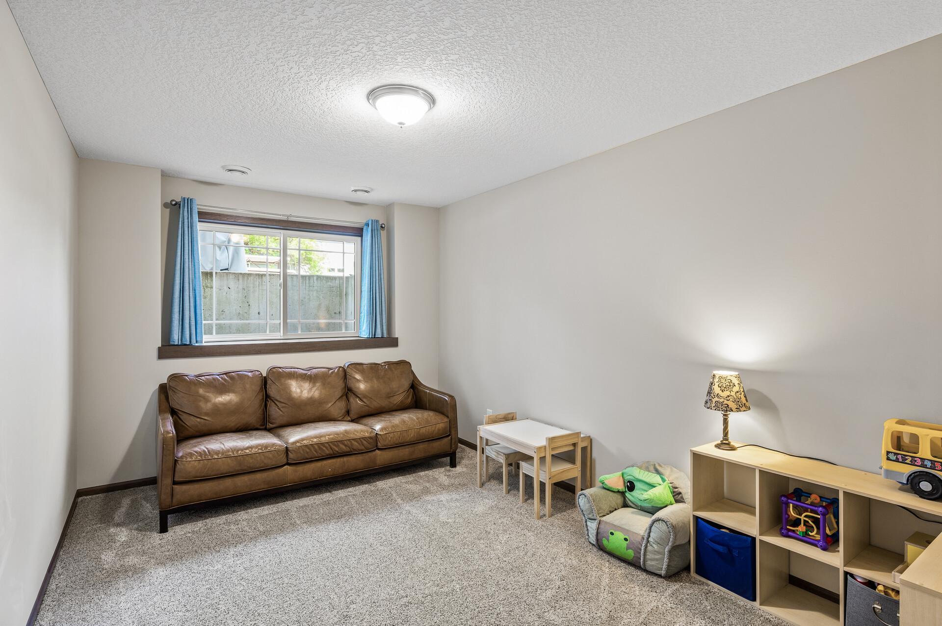 2895 Thunder Bay Court, Saint Paul, Minnesota image 40