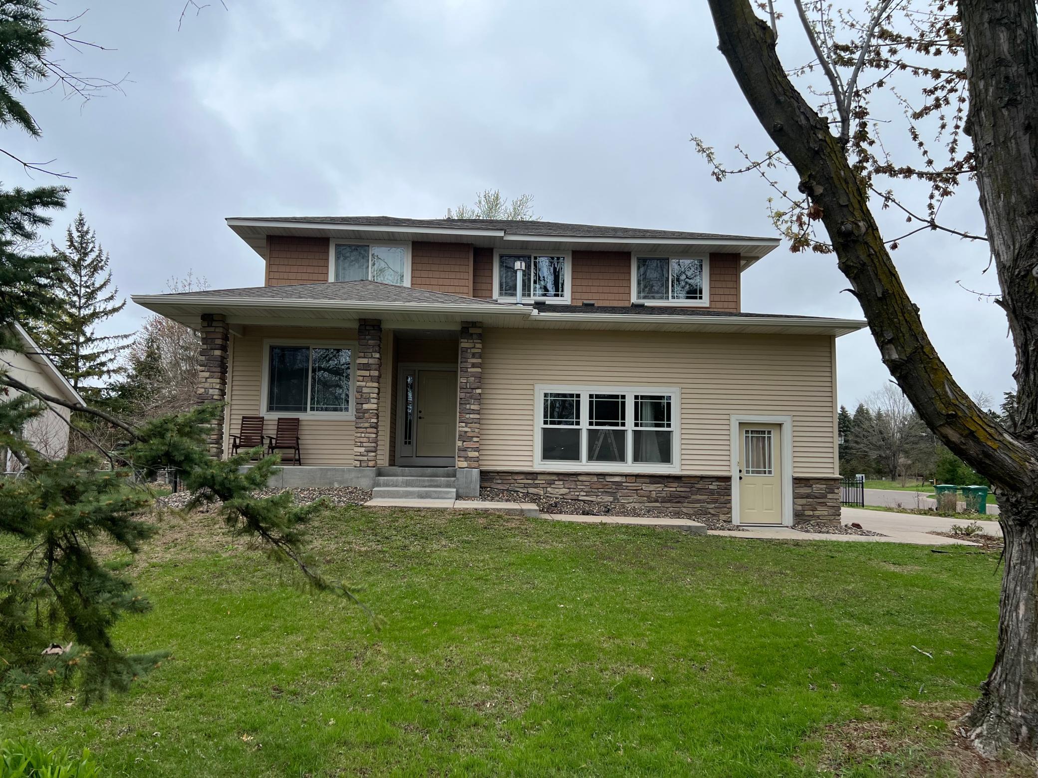2895 Thunder Bay Court, Saint Paul, Minnesota image 1