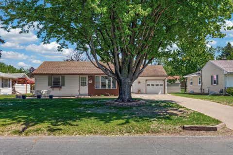 Homes For Sale - 8407 5th Avenue<br/> Minneapolis, MN 55420