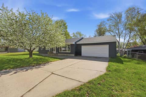 Homes For Sale - 205 Victoria Drive<br/> Alexandria, MN 56308