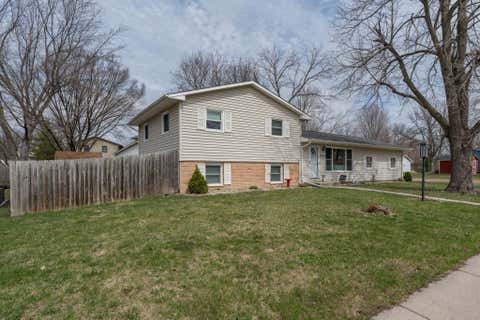 Homes For Sale - 2712 E Main Street<br/> Blue Earth County, Mankato, MN 56001