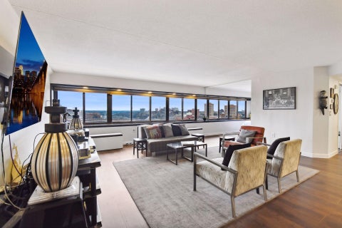 Condo For Sale - 1920 S 1st Street<br/> Minneapolis, MN 55454