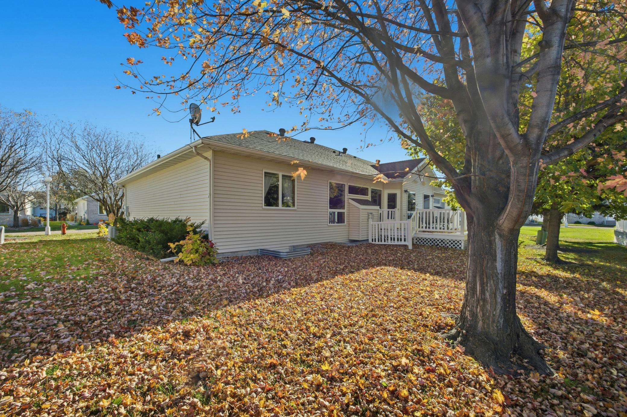 Fargo, North Dakota 58104, United States, 5 Bedrooms Bedrooms, ,3 BathroomsBathrooms,Residential,Active,239439