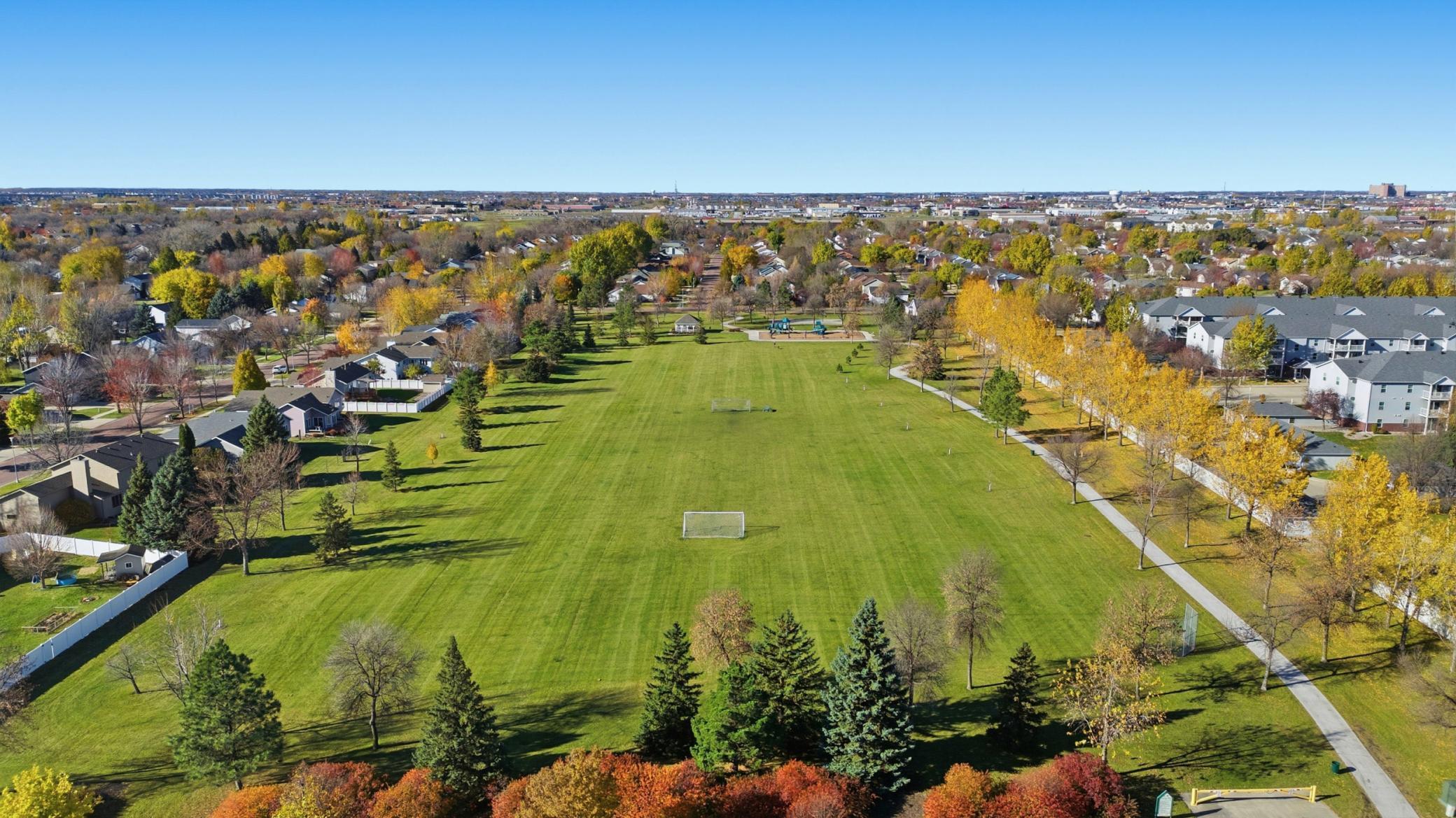 Fargo, North Dakota 58104, United States, 5 Bedrooms Bedrooms, ,3 BathroomsBathrooms,Residential,Active,239439