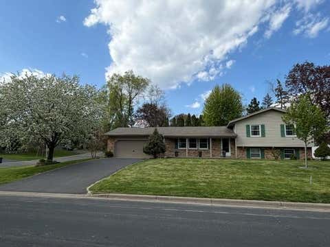 Homes For Sale - 703 2nd Avenue<br/> Saint Paul, MN 55118